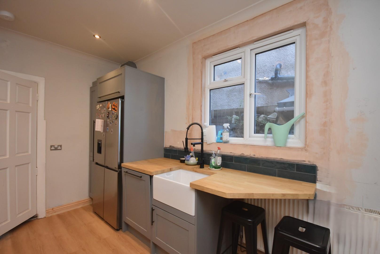 160, Moorland Road, Cardiff, South Glamorgan, CF24 2LQ
